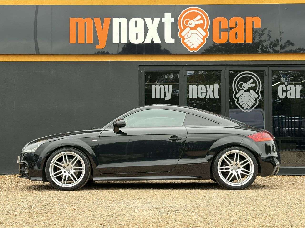2011 AUDI TT 2011 AUDI TT