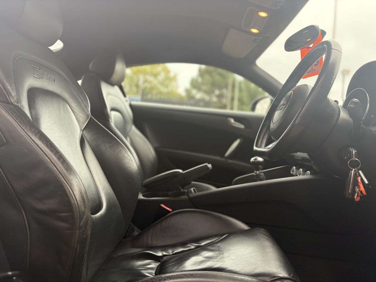 2011 AUDI TT 2011 AUDI TT