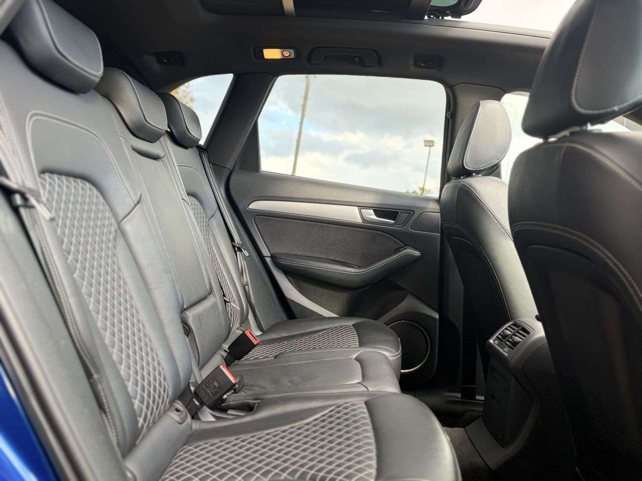2016 AUDI SQ5 2016 AUDI SQ5