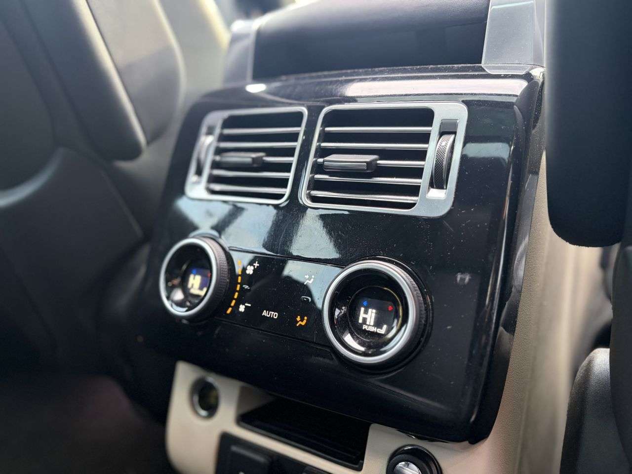 2018 LAND ROVER RANGE ROVER 2018 LAND ROVER RANGE ROVER
