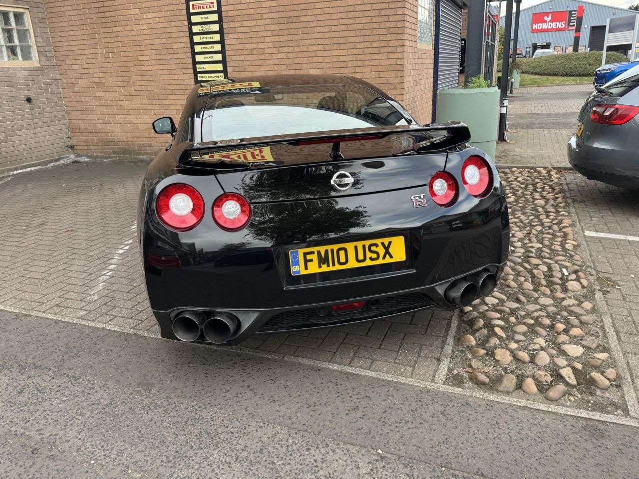 A 2010 NISSAN GT-R 3.8 V6 Black Edition Coupe 2dr Petrol Auto 4WD Euro 4 (485 ps) * DELIVERY A A 2010 NISSAN GT-R 3.8 V6 Black Edition Coupe 2dr Petrol Auto 4WD Euro 4 (485 ps) * DELIVERY A