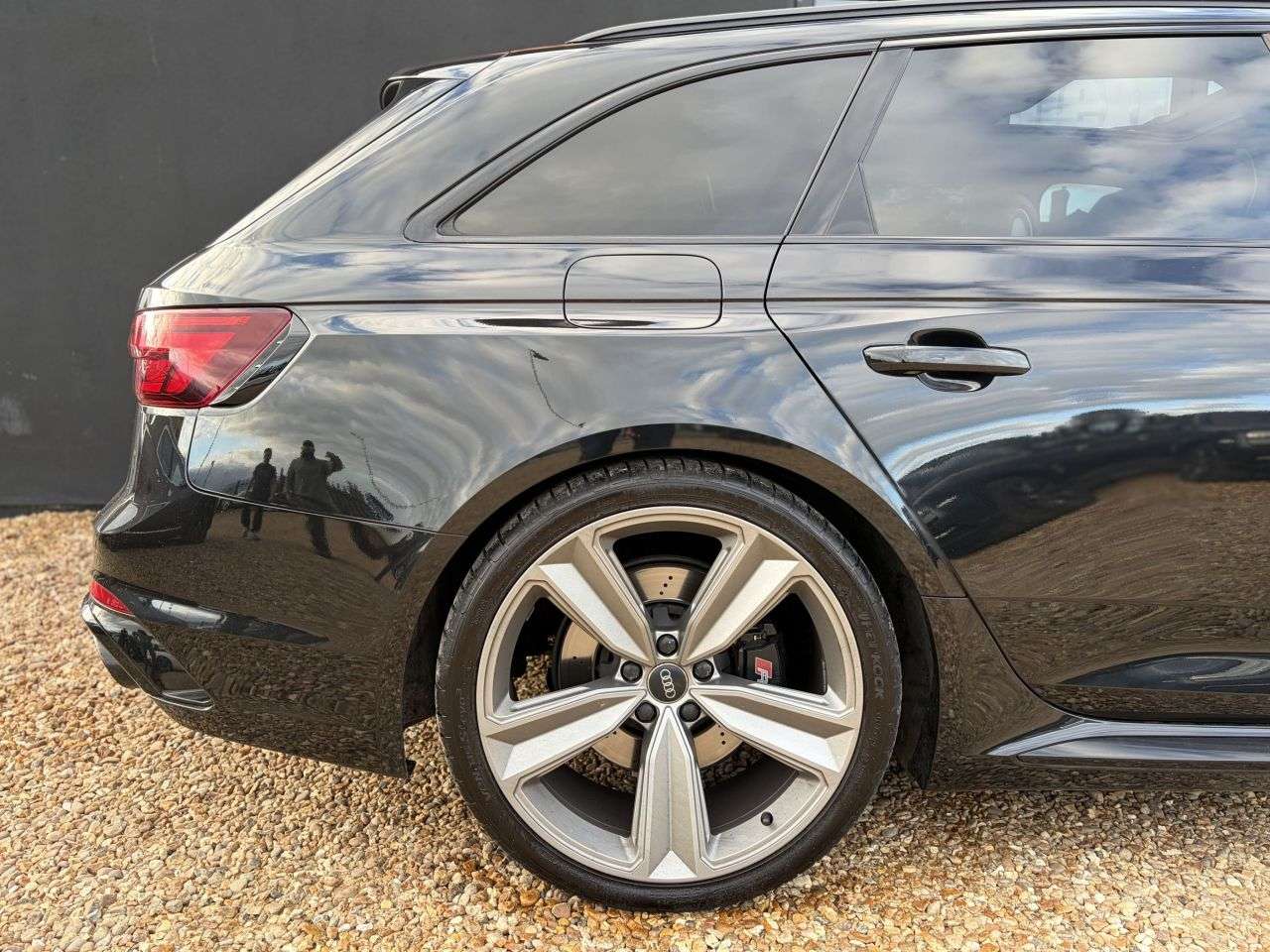 2019 AUDI RS4 AVANT 2019 AUDI RS4 AVANT