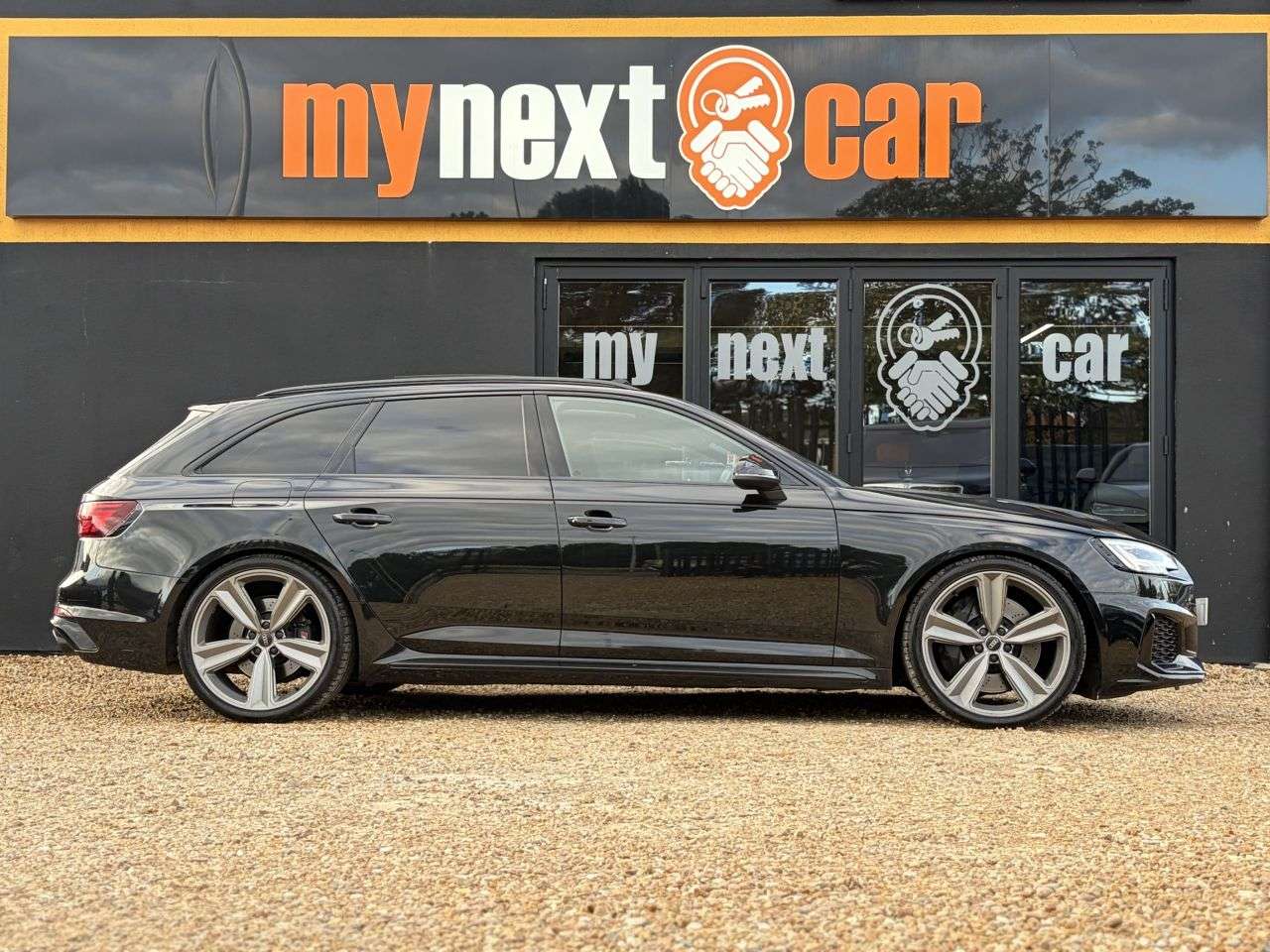 2019 AUDI RS4 AVANT 2019 AUDI RS4 AVANT