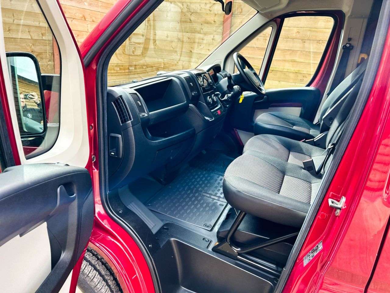 2015 PEUGEOT BOXER 2015 PEUGEOT BOXER
