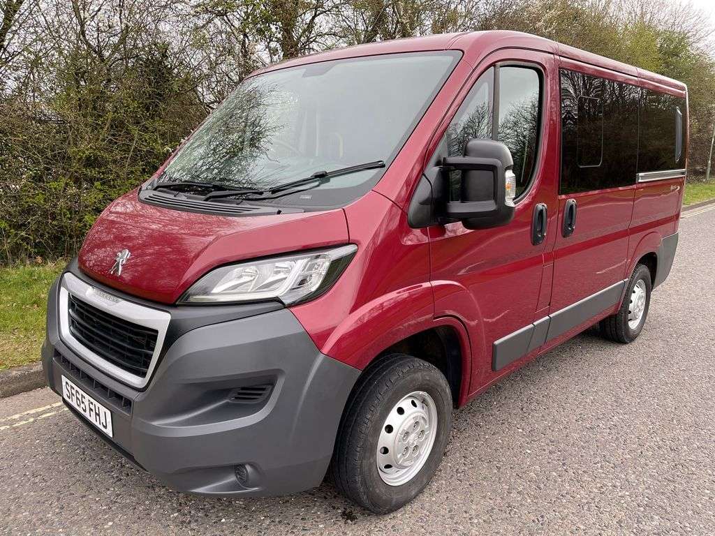 A 2015 PEUGEOT BOXER 5 Seat Wheelchair Accessible Disabled Access Window Van Mini Bus A 2015 PEUGEOT BOXER 5 Seat Wheelchair Accessible Disabled Access Window Van Mini Bus