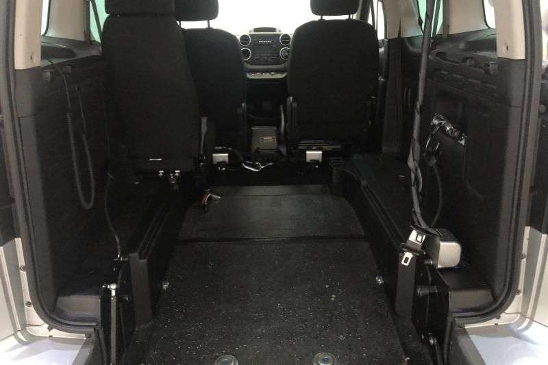 2017 PEUGEOT PARTNER TEPEE 2017 PEUGEOT PARTNER TEPEE