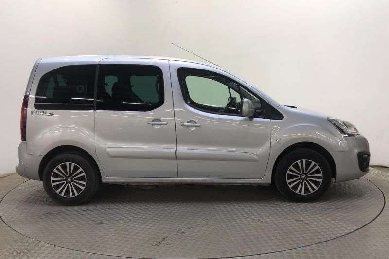 A 2017 PEUGEOT PARTNER TEPEE 3 Seat Auto Wheelchair Accessible Disabled Access Vehicle WAV A 2017 PEUGEOT PARTNER TEPEE 3 Seat Auto Wheelchair Accessible Disabled Access Vehicle WAV