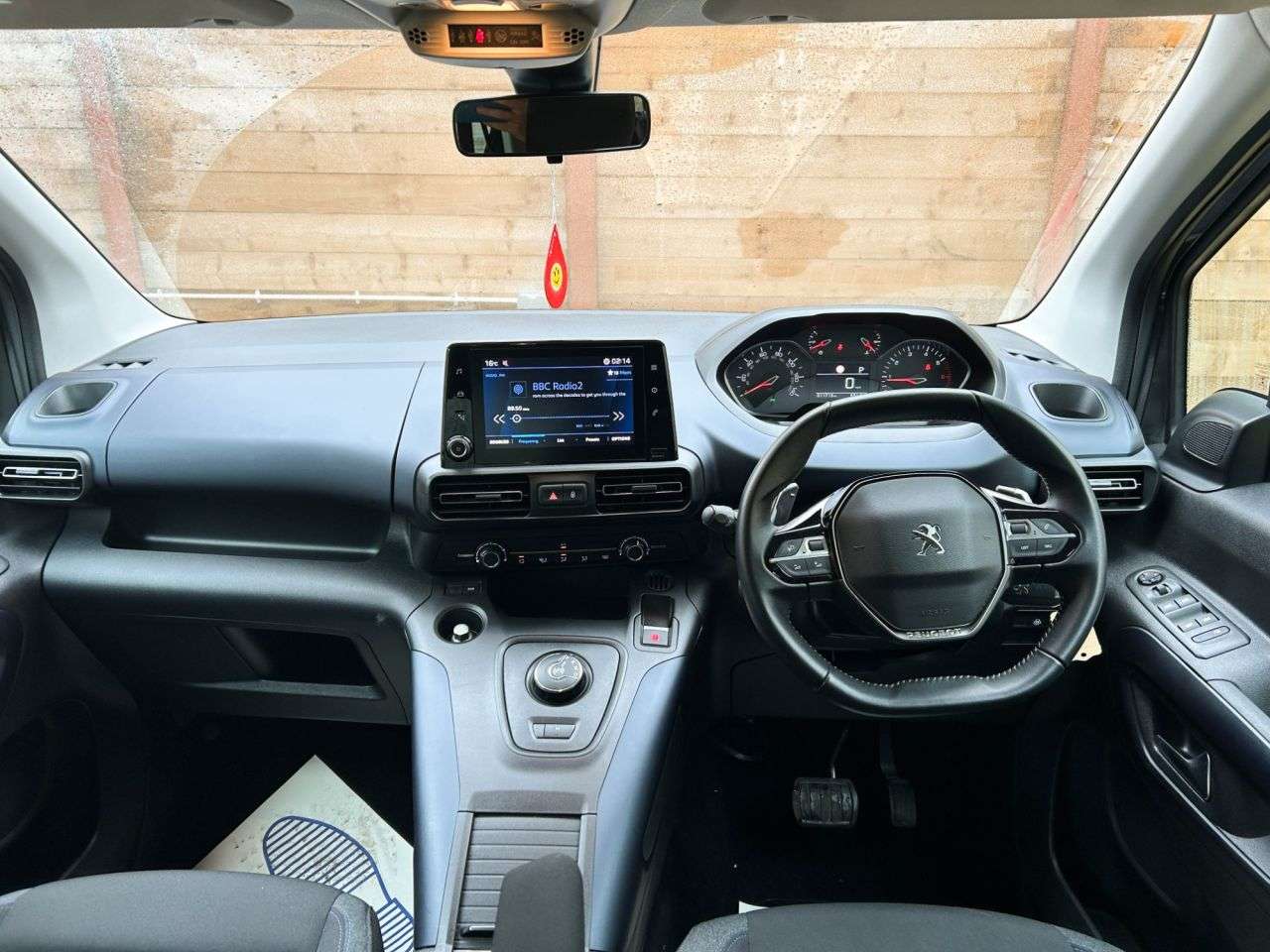 A 2019 PEUGEOT RIFTER BLUEHDI S/S ALLURE A 2019 PEUGEOT RIFTER BLUEHDI S/S ALLURE