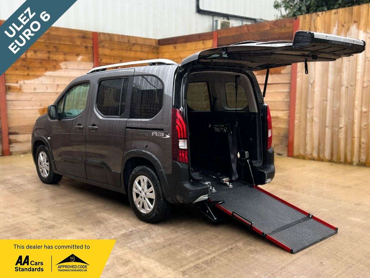 A 2019 PEUGEOT RIFTER BLUEHDI S/S ALLURE A 2019 PEUGEOT RIFTER BLUEHDI S/S ALLURE
