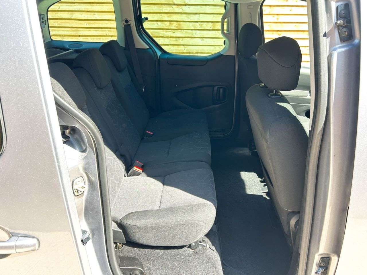 2017 PEUGEOT PARTNER TEPEE 2017 PEUGEOT PARTNER TEPEE
