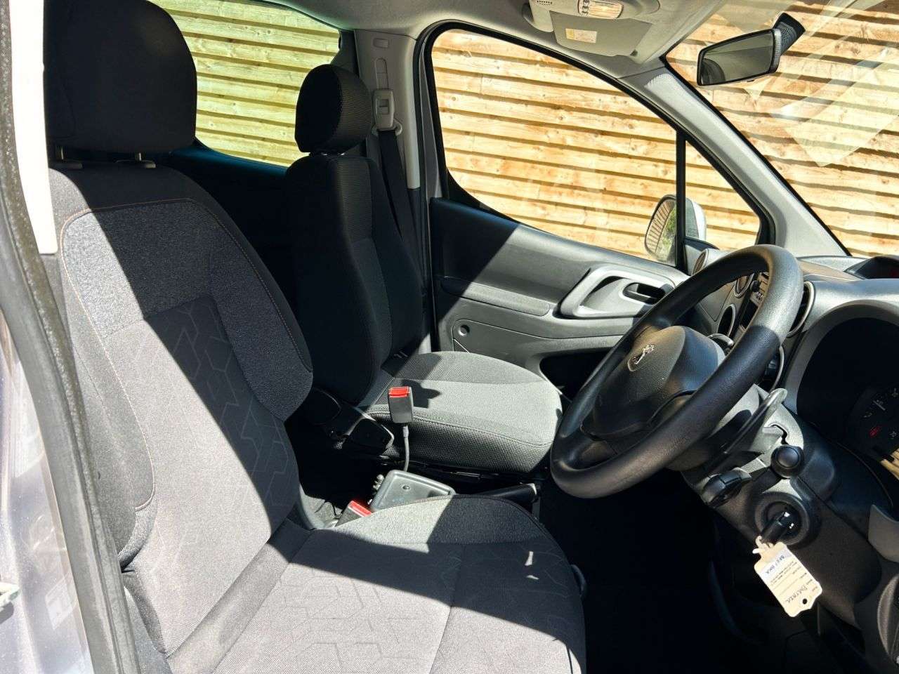2017 PEUGEOT PARTNER TEPEE 2017 PEUGEOT PARTNER TEPEE