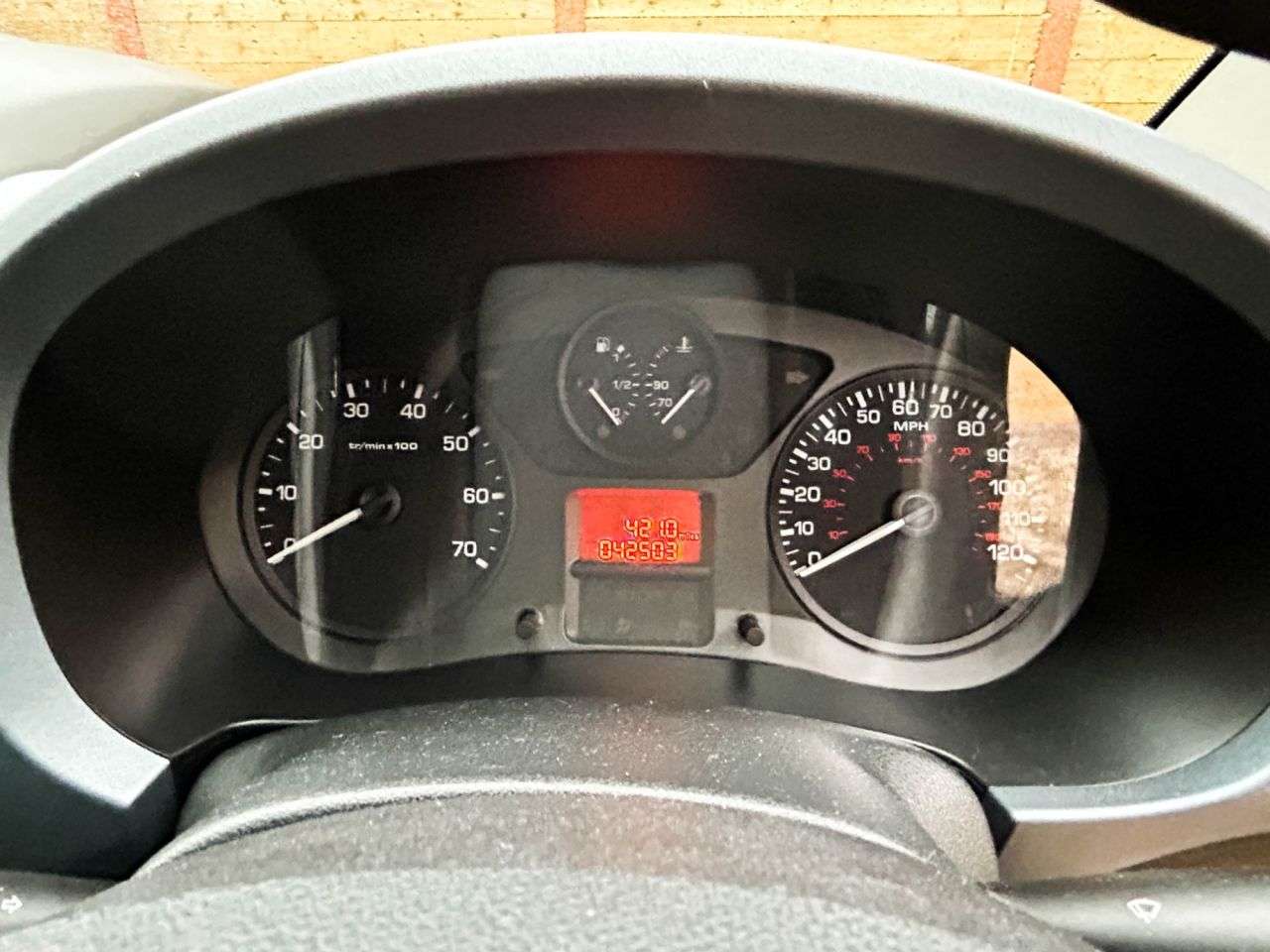 2015 PEUGEOT PARTNER TEPEE 2015 PEUGEOT PARTNER TEPEE