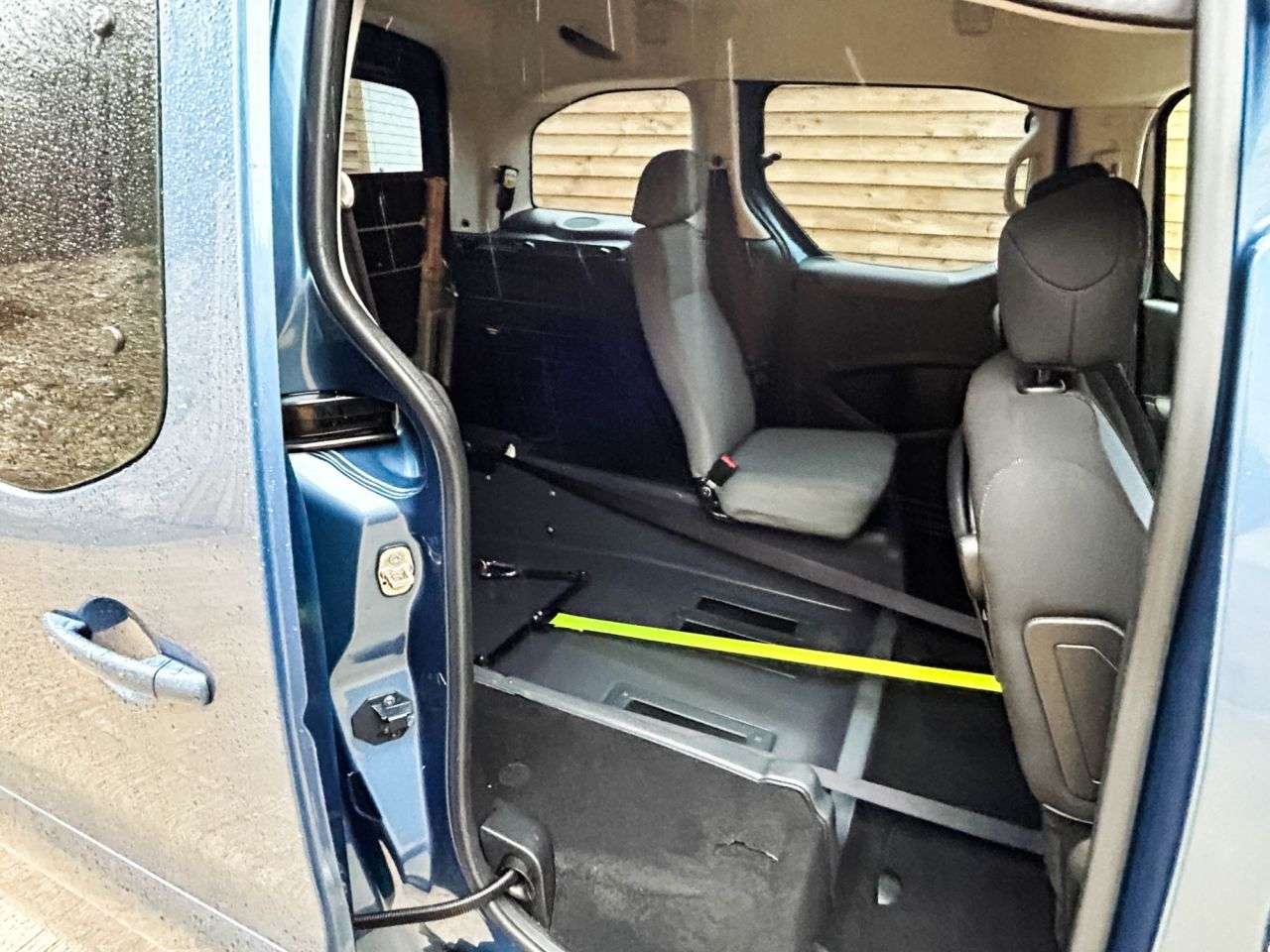 2015 PEUGEOT PARTNER TEPEE 2015 PEUGEOT PARTNER TEPEE