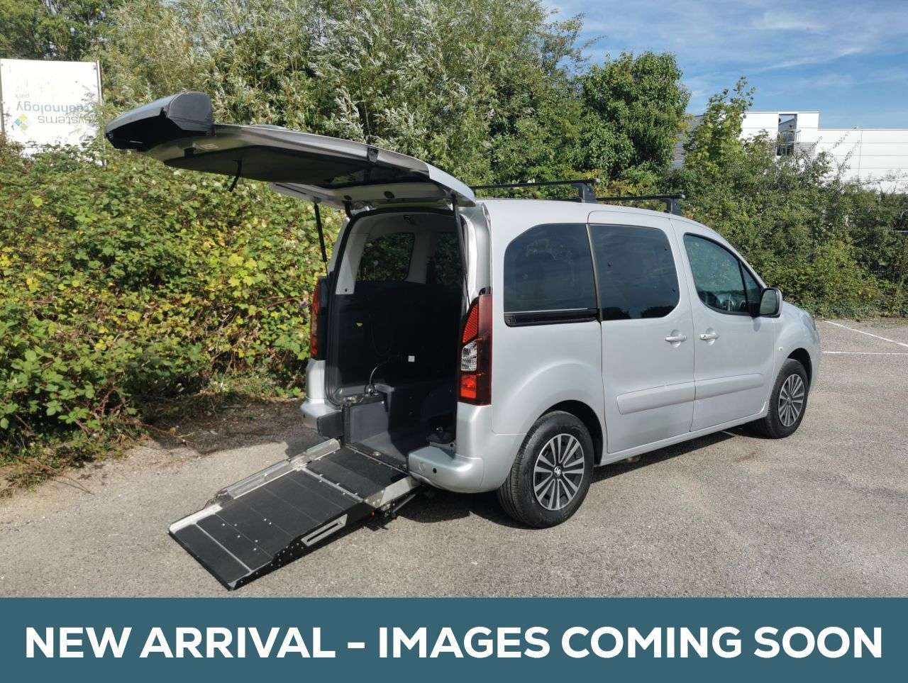 A 0 PEUGEOT PARTNER TEPEE 3 Seat Wheelchair Accessible Disabled Access Vehicle WAV A 0 PEUGEOT PARTNER TEPEE 3 Seat Wheelchair Accessible Disabled Access Vehicle WAV