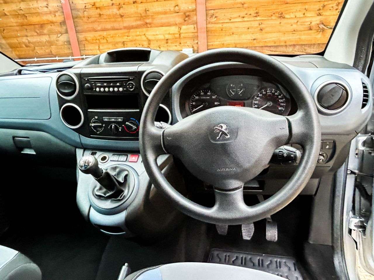 A 2015 PEUGEOT PARTNER TEPEE 3 Seat Wheelchair Accessible Disabled Access Vehicle WAV A 2015 PEUGEOT PARTNER TEPEE 3 Seat Wheelchair Accessible Disabled Access Vehicle WAV