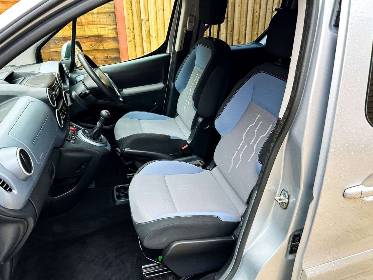 2015 PEUGEOT PARTNER TEPEE 2015 PEUGEOT PARTNER TEPEE