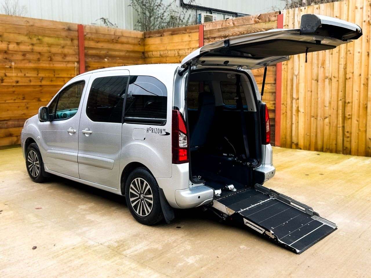 A 2015 PEUGEOT PARTNER TEPEE 3 Seat Wheelchair Accessible Disabled Access Vehicle WAV A 2015 PEUGEOT PARTNER TEPEE 3 Seat Wheelchair Accessible Disabled Access Vehicle WAV