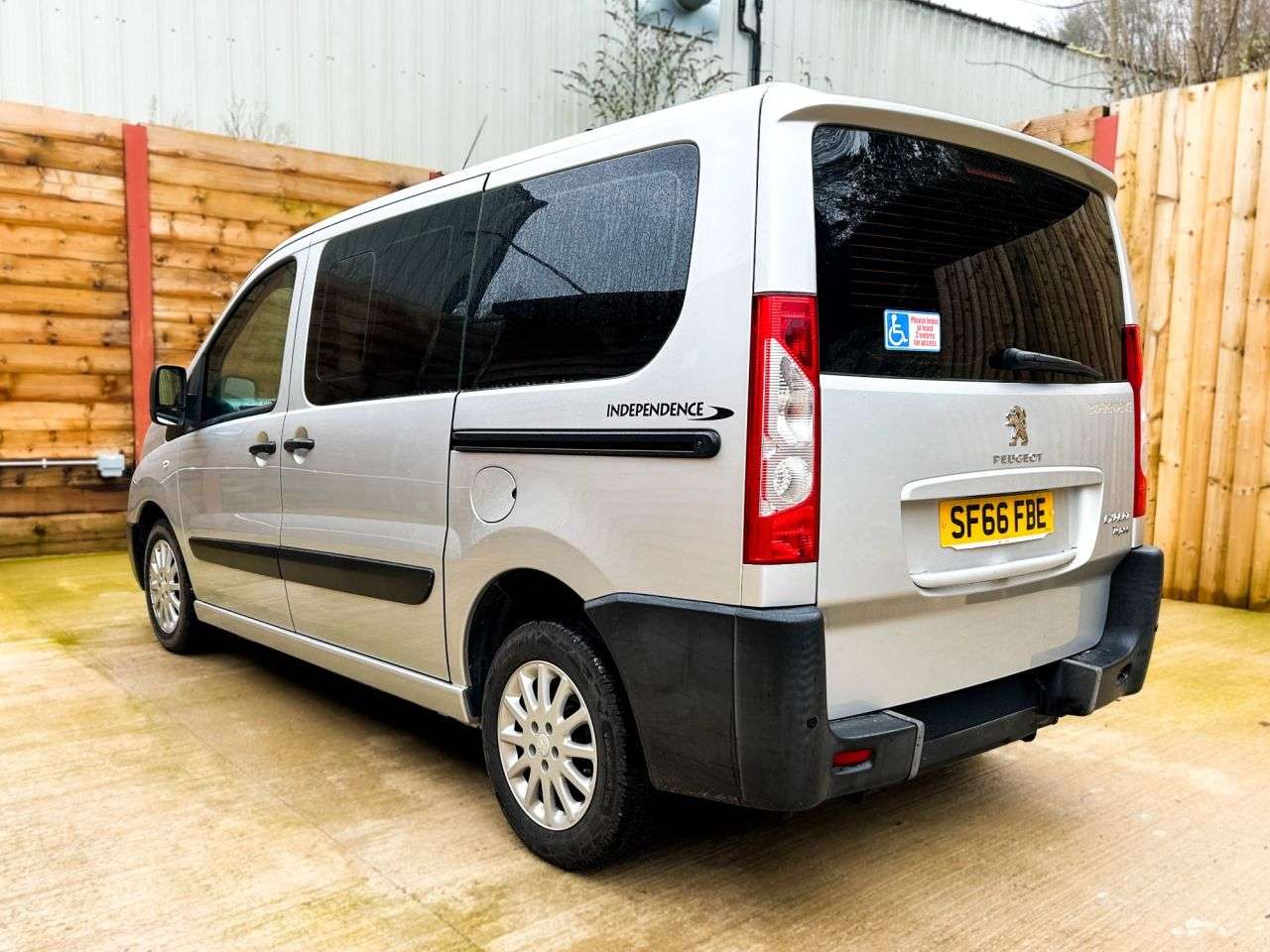 2016 PEUGEOT EXPERT TEPEE 2016 PEUGEOT EXPERT TEPEE