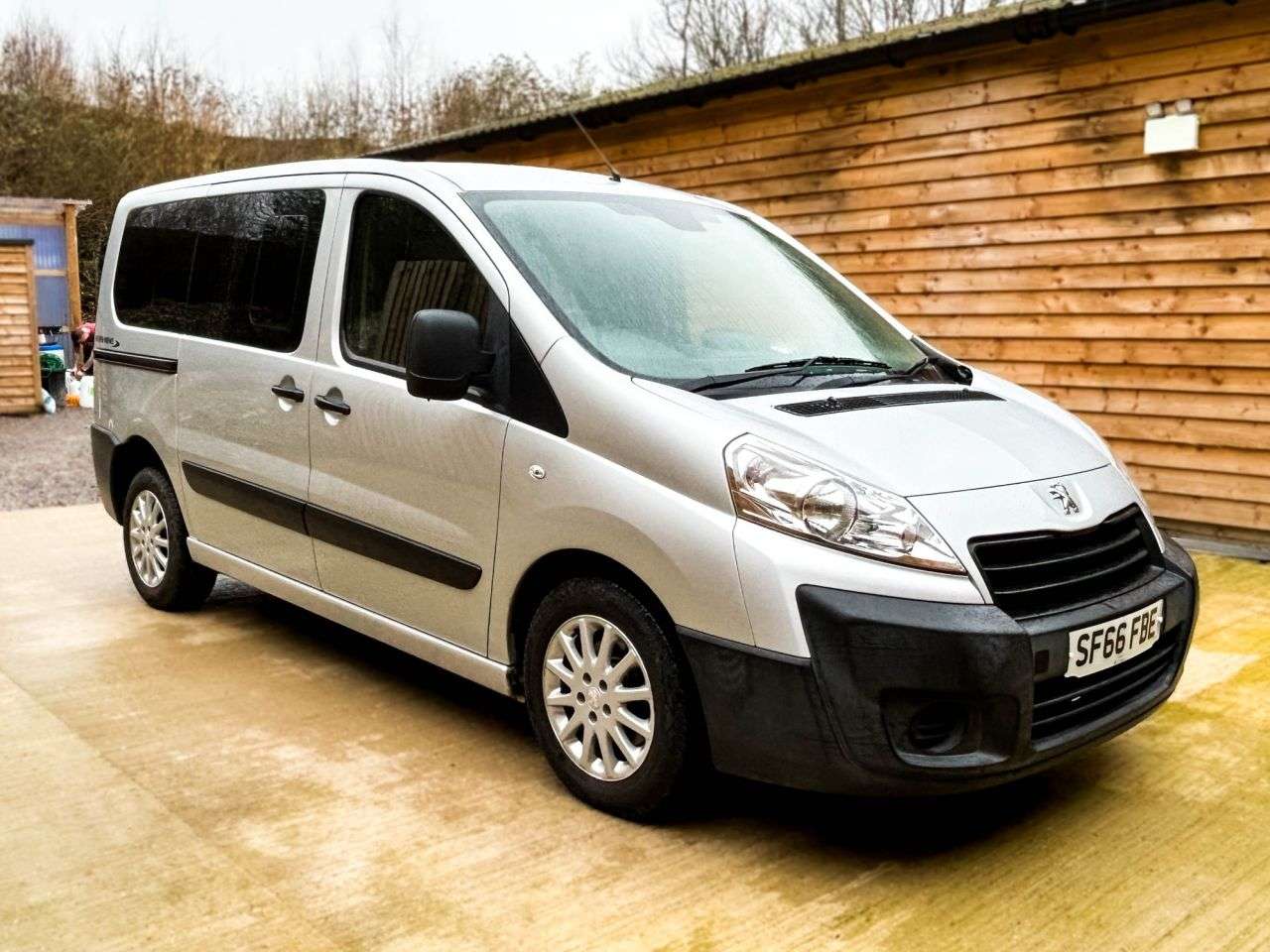 A 2016 PEUGEOT EXPERT TEPEE 4 Seat Automatic Wheelchair Accessible Vehicle with Access Ramp A 2016 PEUGEOT EXPERT TEPEE 4 Seat Automatic Wheelchair Accessible Vehicle with Access Ramp