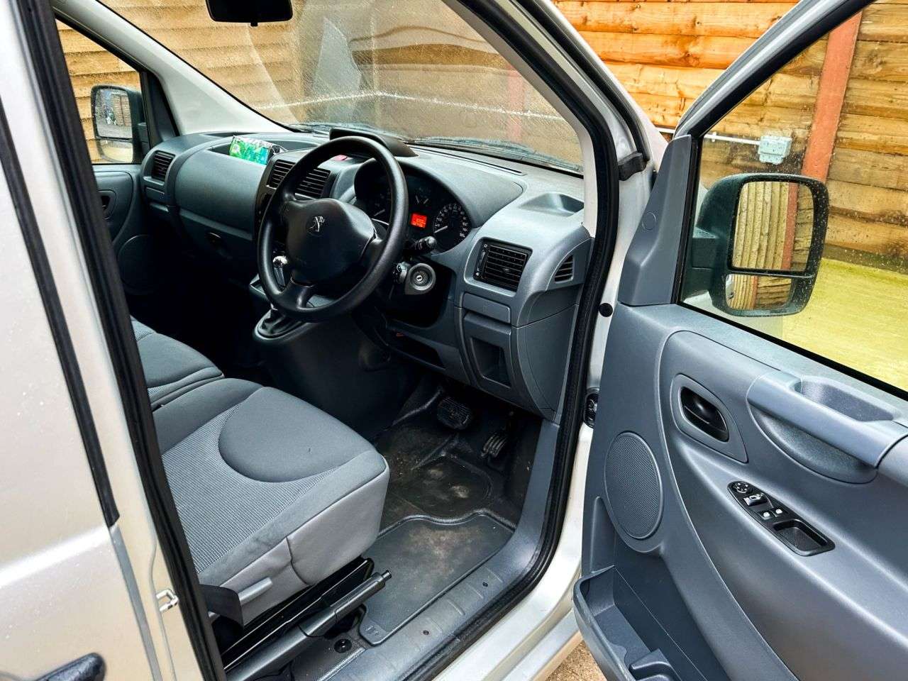 2016 PEUGEOT EXPERT TEPEE 2016 PEUGEOT EXPERT TEPEE