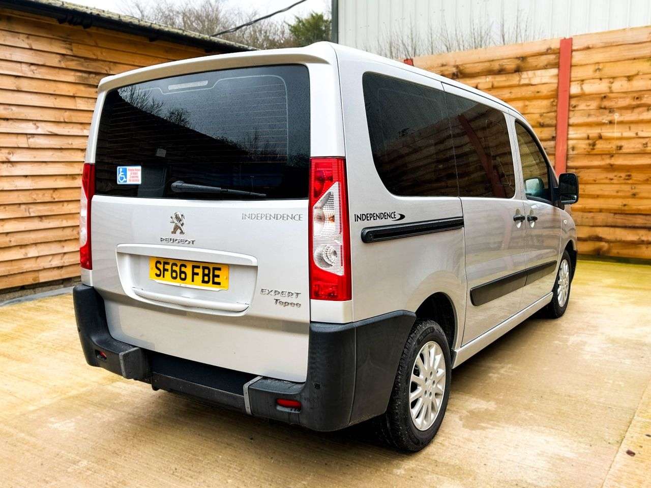 2016 PEUGEOT EXPERT TEPEE 2016 PEUGEOT EXPERT TEPEE