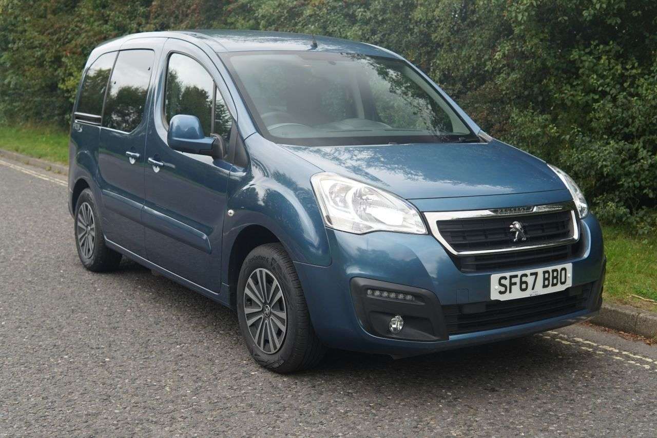 A 2017 PEUGEOT PARTNER TEPEE 5 Seat Petrol Wheelchair Accessible Disabled Access Vehicle WAV A 2017 PEUGEOT PARTNER TEPEE 5 Seat Petrol Wheelchair Accessible Disabled Access Vehicle WAV