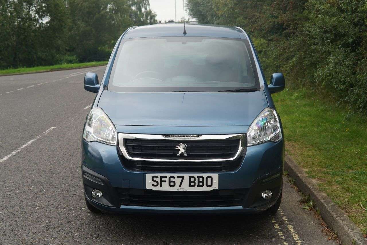 2017 PEUGEOT PARTNER TEPEE 2017 PEUGEOT PARTNER TEPEE