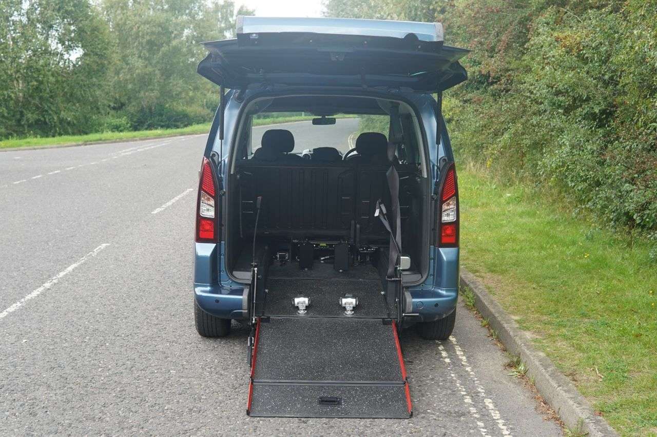 A 2017 PEUGEOT PARTNER TEPEE 5 Seat Petrol Wheelchair Accessible Disabled Access Vehicle WAV A 2017 PEUGEOT PARTNER TEPEE 5 Seat Petrol Wheelchair Accessible Disabled Access Vehicle WAV