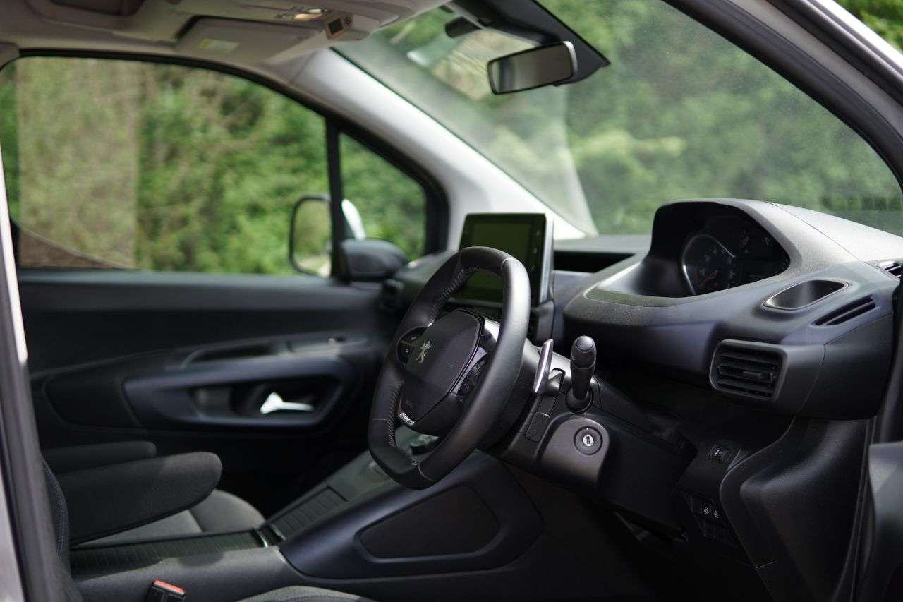 2021 PEUGEOT RIFTER 2021 PEUGEOT RIFTER