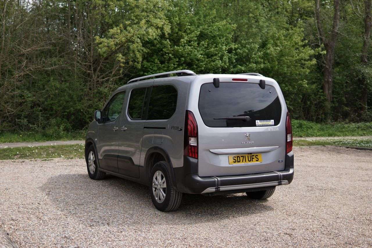 2021 PEUGEOT RIFTER 2021 PEUGEOT RIFTER