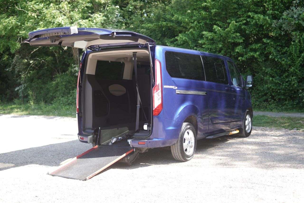 A 2017 FORD TOURNEO CUSTOM L2 LWB 2 Wheelchair Auto Wheelchair Accessible Vehicle A 2017 FORD TOURNEO CUSTOM L2 LWB 2 Wheelchair Auto Wheelchair Accessible Vehicle