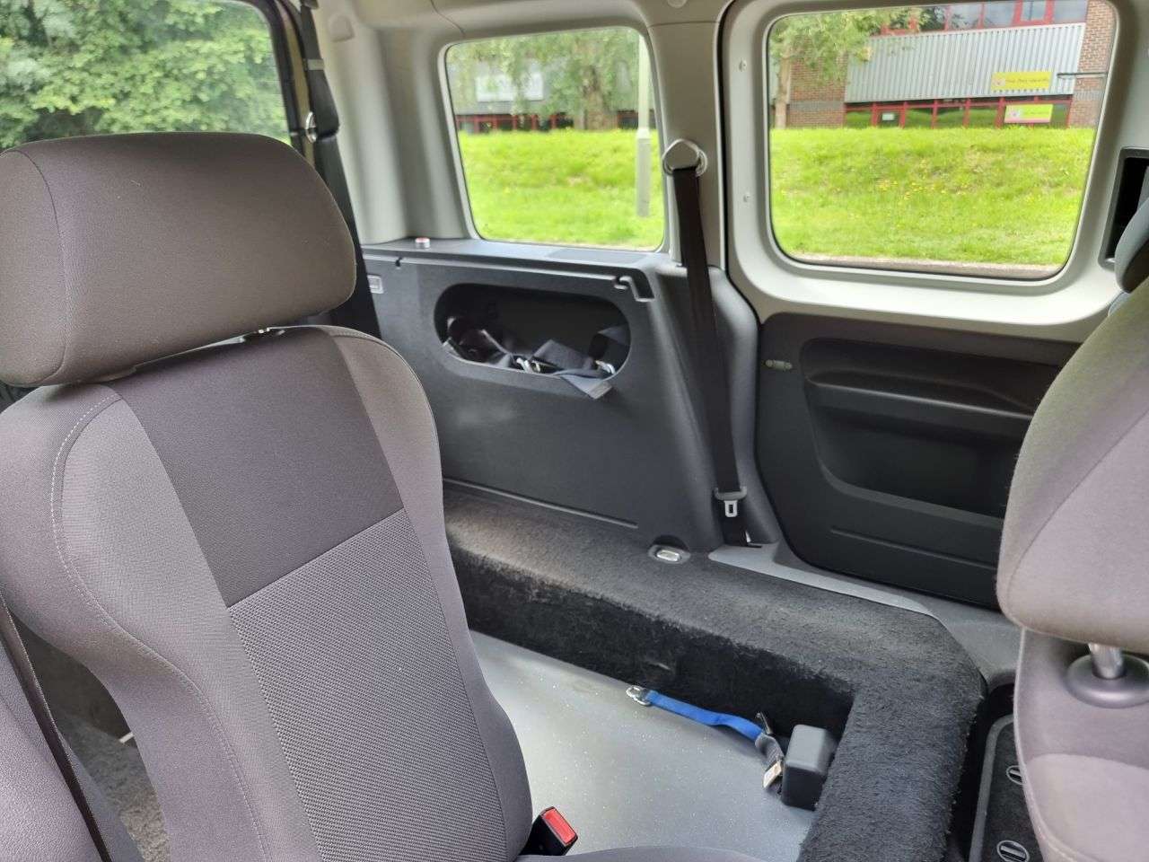 2015 VOLKSWAGEN CADDY LIFE 2015 VOLKSWAGEN CADDY LIFE