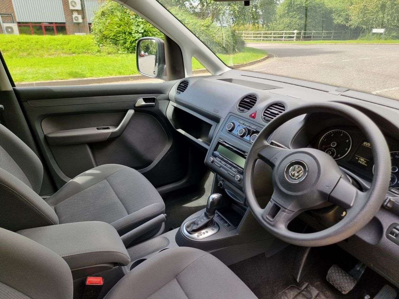 2015 VOLKSWAGEN CADDY LIFE 2015 VOLKSWAGEN CADDY LIFE