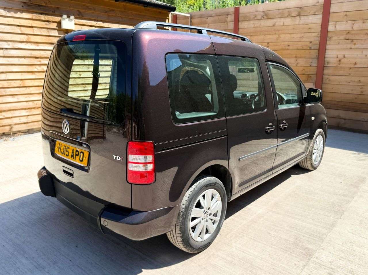 2015 VOLKSWAGEN CADDY LIFE 2015 VOLKSWAGEN CADDY LIFE