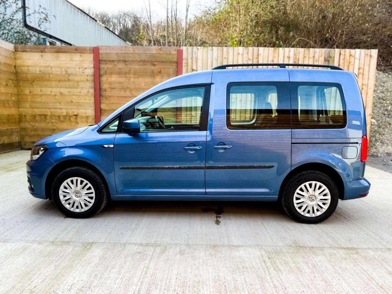 2017 VOLKSWAGEN CADDY LIFE 2017 VOLKSWAGEN CADDY LIFE