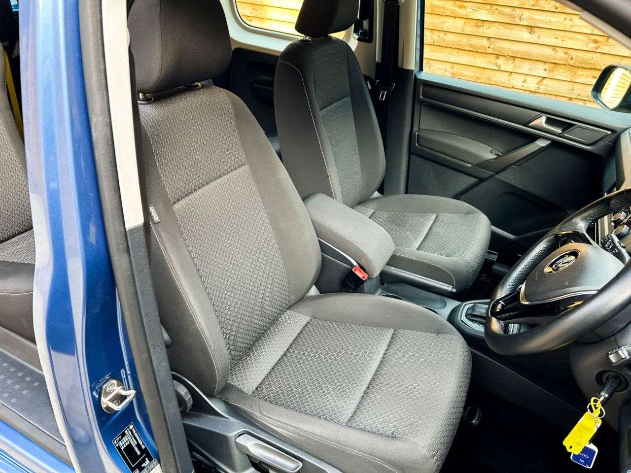 2017 VOLKSWAGEN CADDY LIFE 2017 VOLKSWAGEN CADDY LIFE