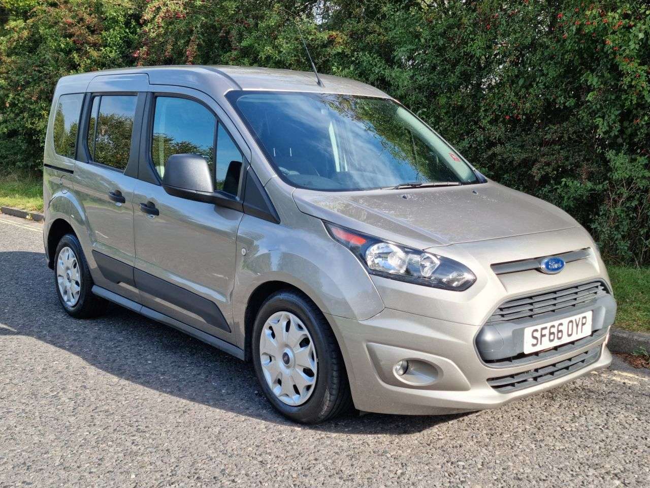 A 2016 FORD TOURNEO CONNECT 3 Seat Auto Wheelchair Accessible Disabled Access Ramp Car A 2016 FORD TOURNEO CONNECT 3 Seat Auto Wheelchair Accessible Disabled Access Ramp Car