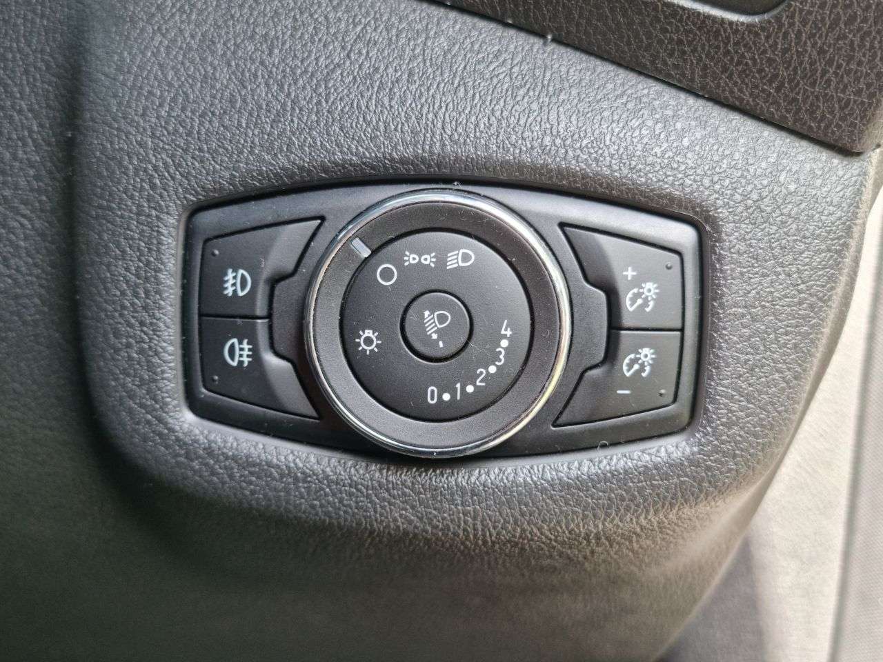 2016 FORD TOURNEO CONNECT 2016 FORD TOURNEO CONNECT