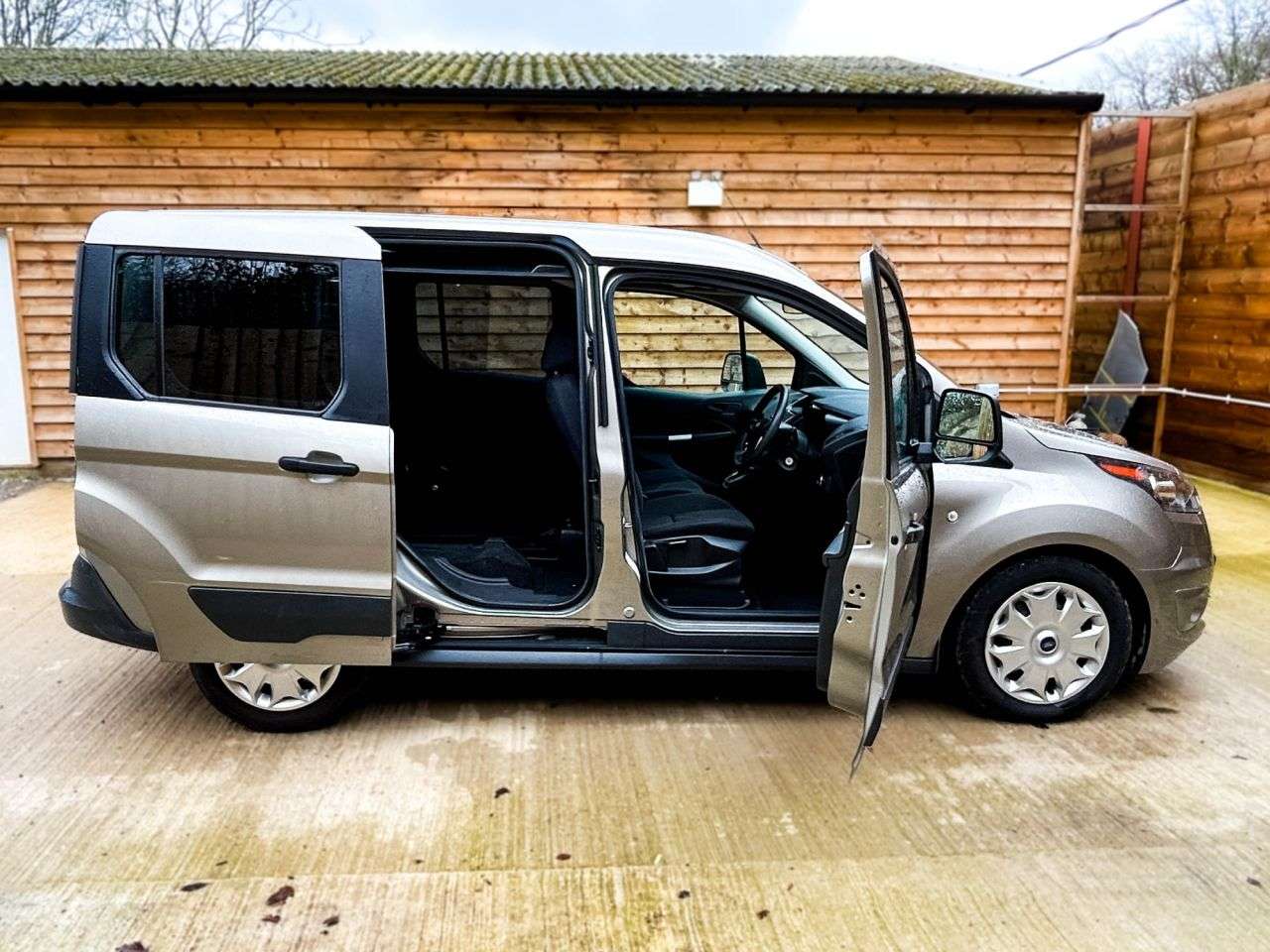 2016 FORD TOURNEO CONNECT 2016 FORD TOURNEO CONNECT