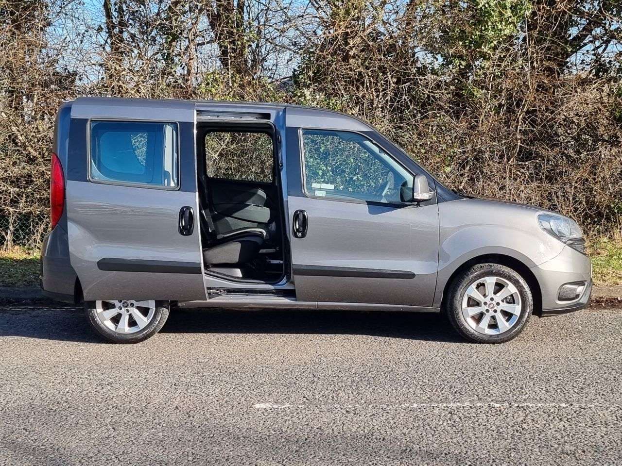 2019 FIAT DOBLO CARGO 2019 FIAT DOBLO CARGO