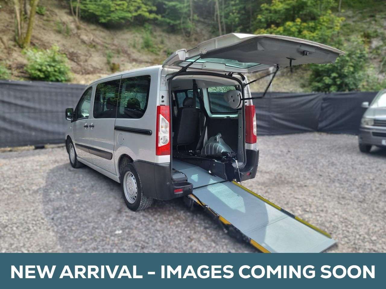 A 2014 PEUGEOT EXPERT TEPEE 4 Seat Auto Wheelchair Accessible Vehicle With Power Ramp and Tailgate A 2014 PEUGEOT EXPERT TEPEE 4 Seat Auto Wheelchair Accessible Vehicle With Power Ramp and Tailgate