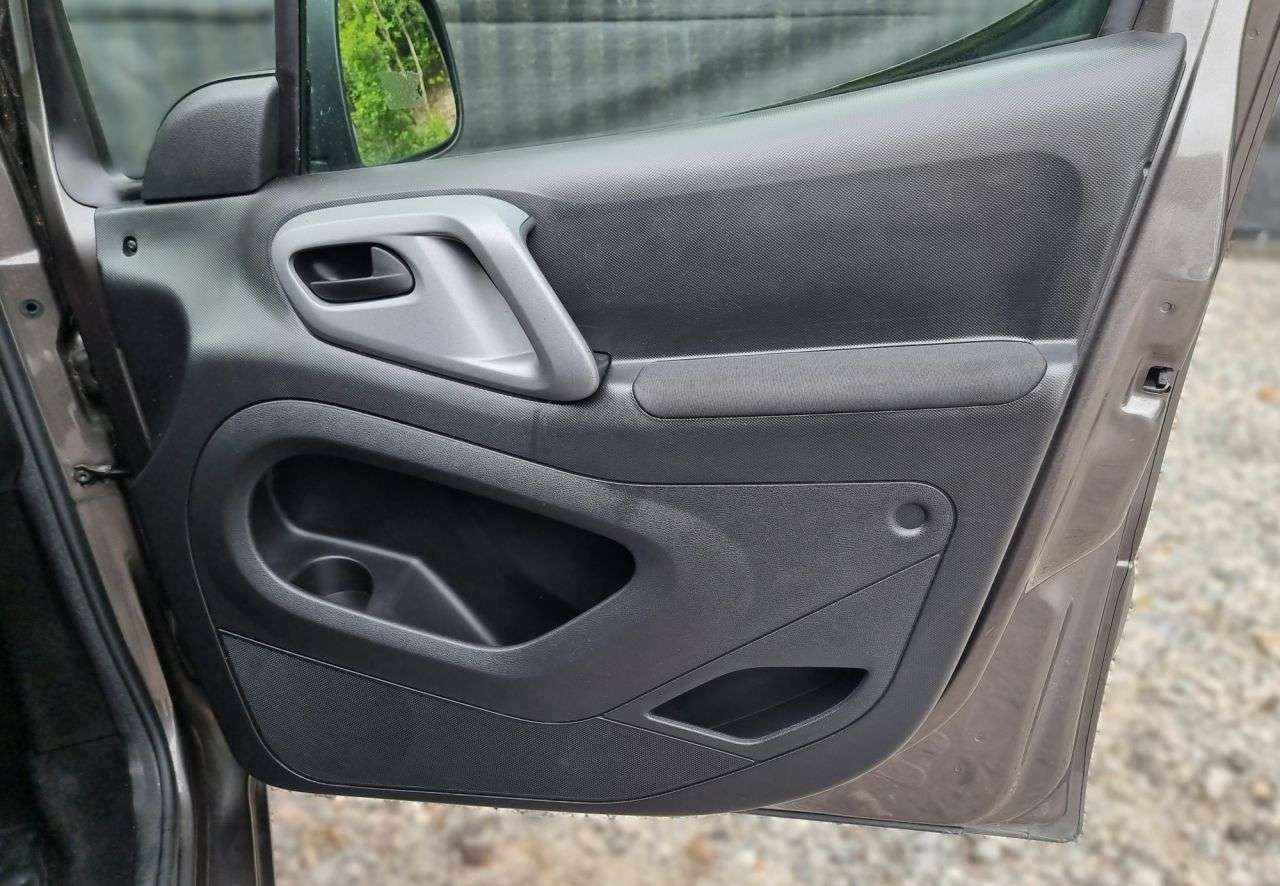 2017 PEUGEOT PARTNER TEPEE 2017 PEUGEOT PARTNER TEPEE