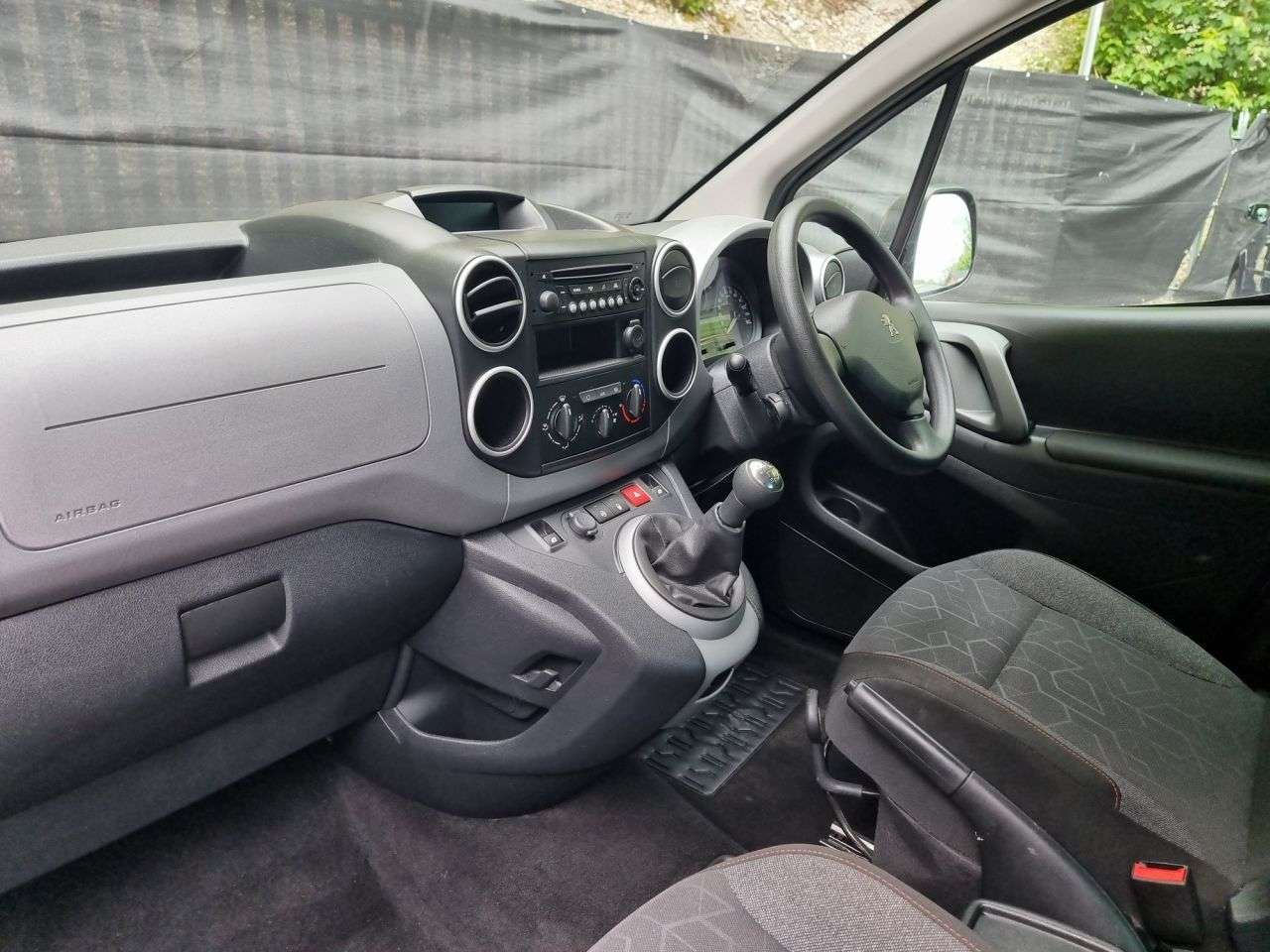 2017 PEUGEOT PARTNER TEPEE 2017 PEUGEOT PARTNER TEPEE