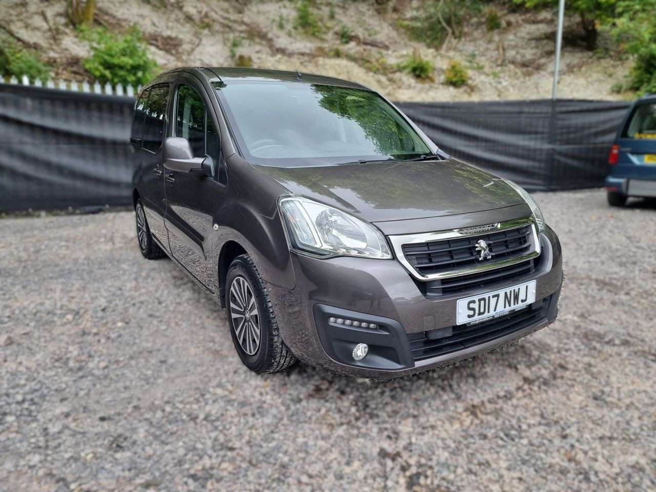 2017 PEUGEOT PARTNER TEPEE 2017 PEUGEOT PARTNER TEPEE