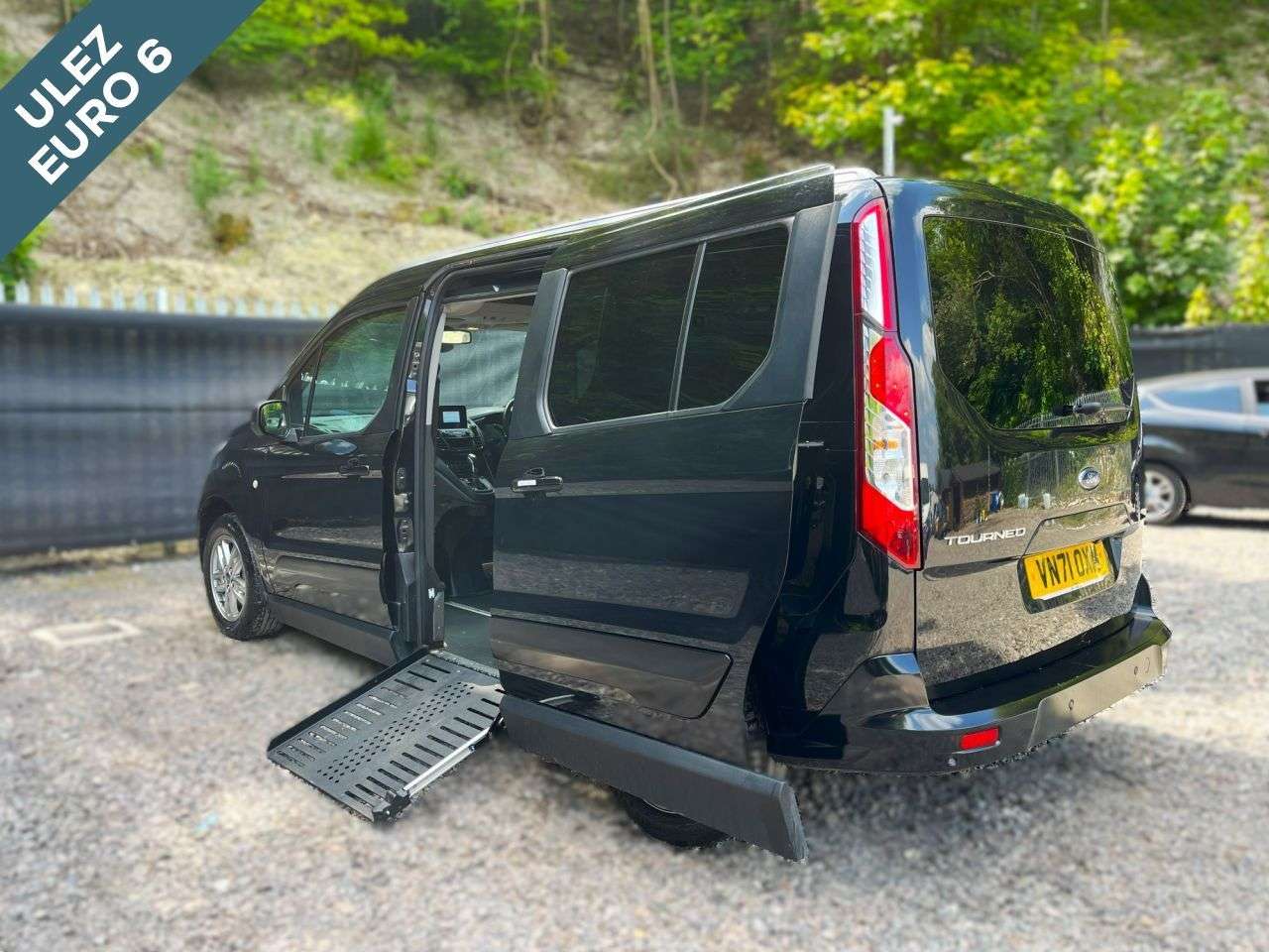 A 2021 FORD GRAND TOURNEO CONNECT SOR - 3 Seat Side Entry Passenger Up Front Wheelchair Accessible Vehicle A 2021 FORD GRAND TOURNEO CONNECT SOR - 3 Seat Side Entry Passenger Up Front Wheelchair Accessible Vehicle