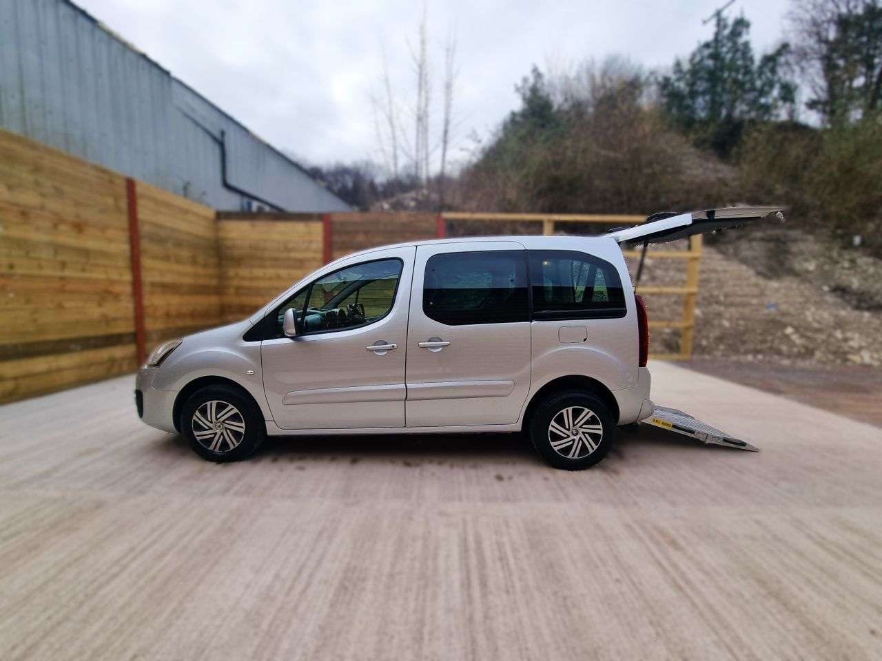 2017 CITROEN BERLINGO MULTISPACE 2017 CITROEN BERLINGO MULTISPACE