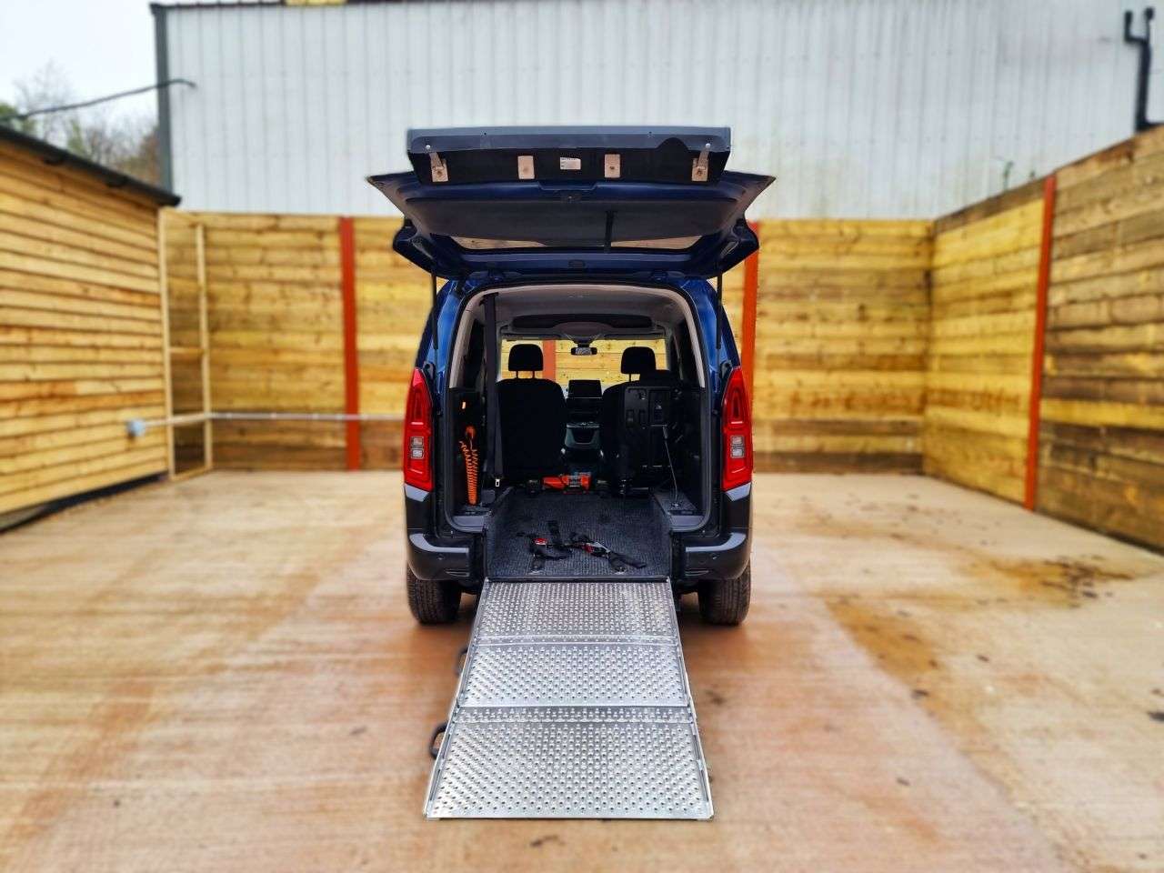 A 2019 CITROEN BERLINGO 3 Seat Auto Wheelchair Accessible Disabled Access Ramp Car A 2019 CITROEN BERLINGO 3 Seat Auto Wheelchair Accessible Disabled Access Ramp Car