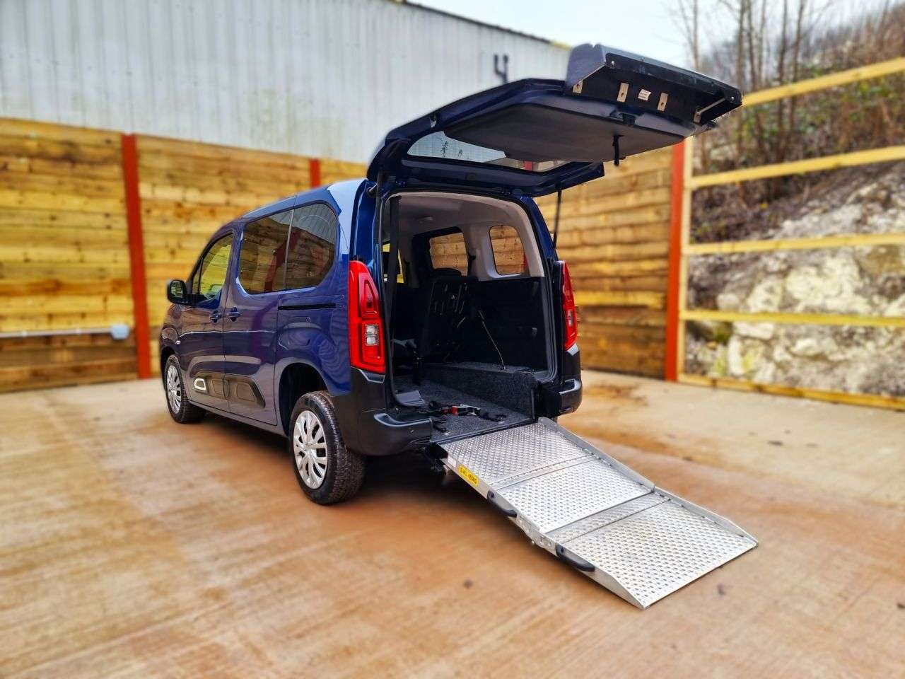 A 2019 CITROEN BERLINGO 3 Seat Auto Wheelchair Accessible Disabled Access Ramp Car A 2019 CITROEN BERLINGO 3 Seat Auto Wheelchair Accessible Disabled Access Ramp Car