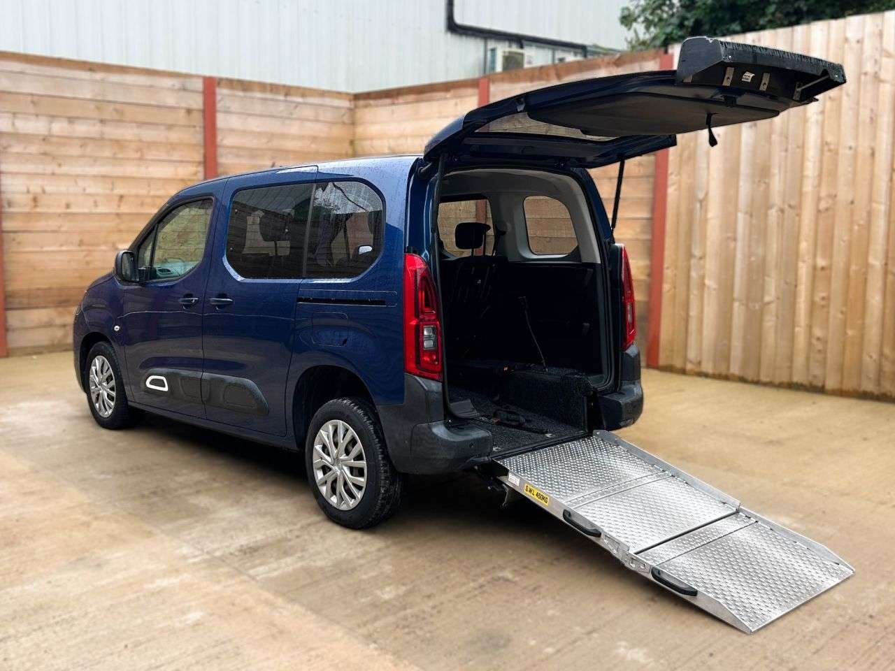 A 2019 CITROEN BERLINGO 3 Seat Auto Wheelchair Accessible Disabled Access Ramp Car A 2019 CITROEN BERLINGO 3 Seat Auto Wheelchair Accessible Disabled Access Ramp Car