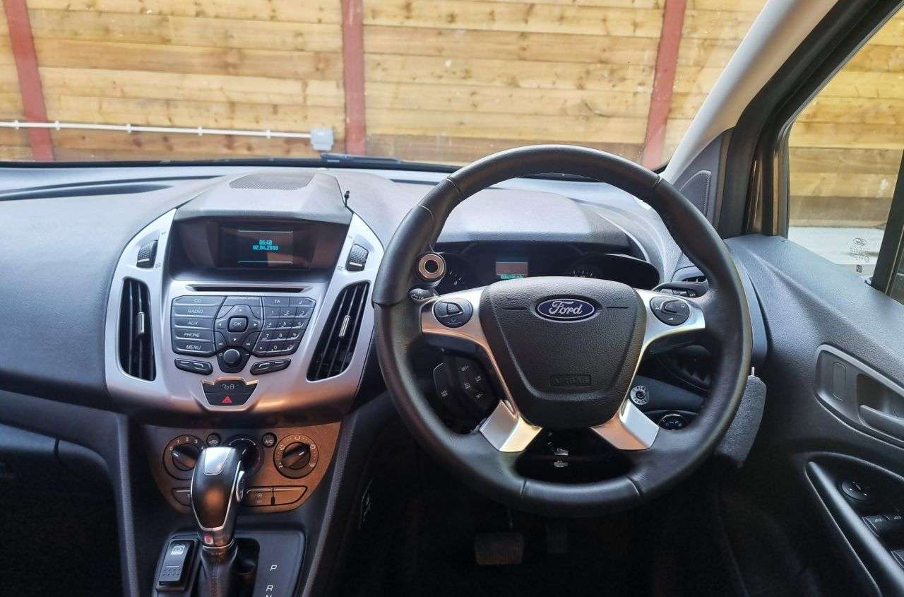 A 2019 FORD GRAND TOURNEO CONNECT Passenger Up Front or Drive From 4 Seat Wheelchair Accessible Vehicle A 2019 FORD GRAND TOURNEO CONNECT Passenger Up Front or Drive From 4 Seat Wheelchair Accessible Vehicle